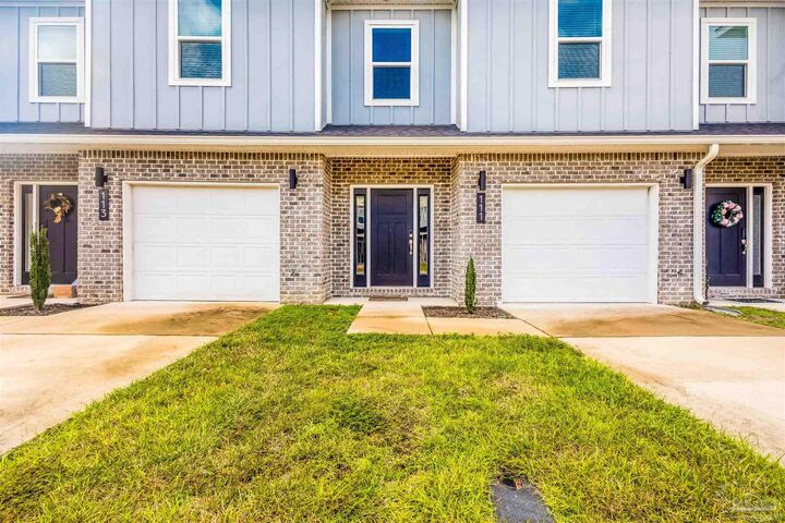 Property Photo:  111 Pentecost Way  FL 32547 