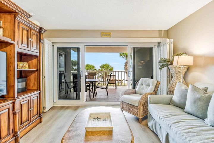 Property Photo:  13575 Sandy Key Dr 231  FL 32507 