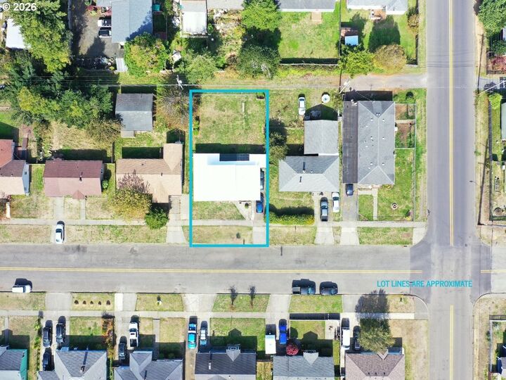 Property Photo: 964 Michigan Ave OR 97420