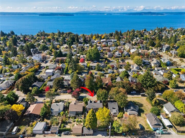 Property Photo:  5436  44th Avenue SW  WA 98136 