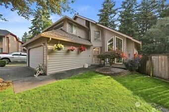 Property Photo:  1105 SW 352nd Street  WA 98023 