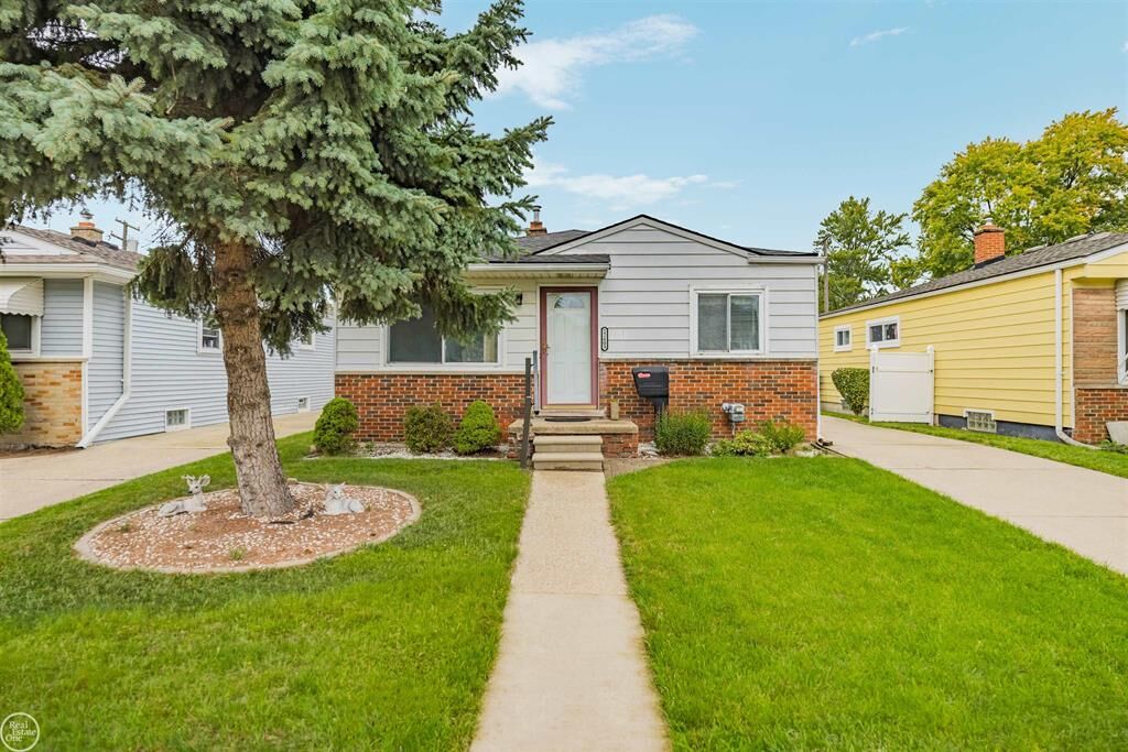 Property Photo: 22609 Lake Drive MI 48082