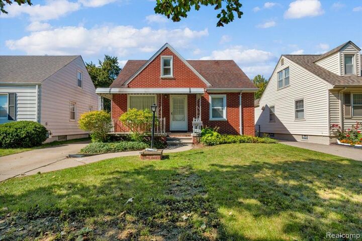 Property Photo: 3330 Detroit Street MI 48124