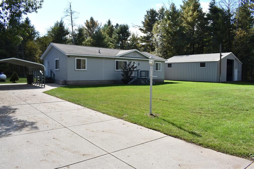Property Photo:  3057 W 72nd Street  MI 49304 
