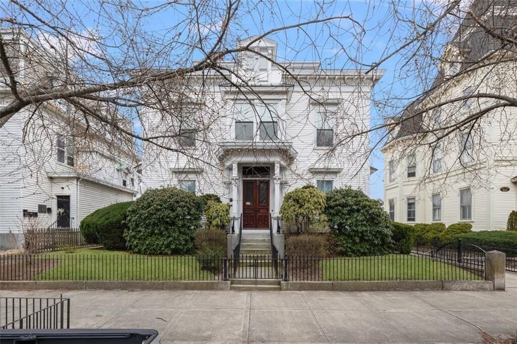 Property Photo:  466 Broadway 5  RI 02909 