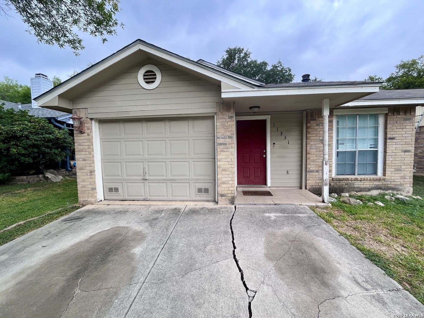 Property Photo:  11331 Jarbo Pass  TX 78245 