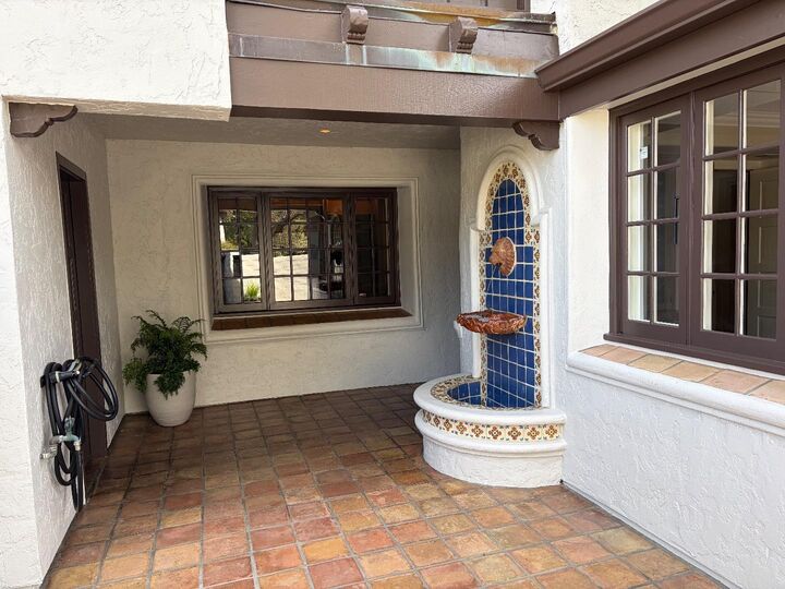 Property Photo:  2485 Sharon Oaks Drive  CA 94025 