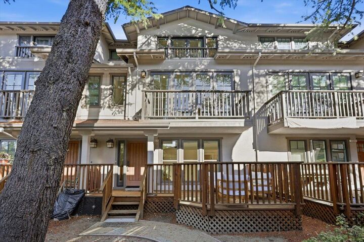 Property Photo:  1537 Hummingbird Place  CA 95129 