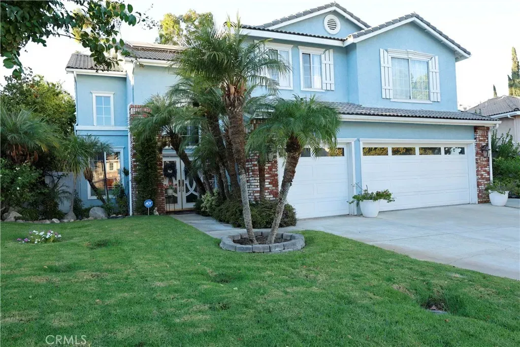 Property Photo: 1438 Kirkmichael Circle CA 92507
