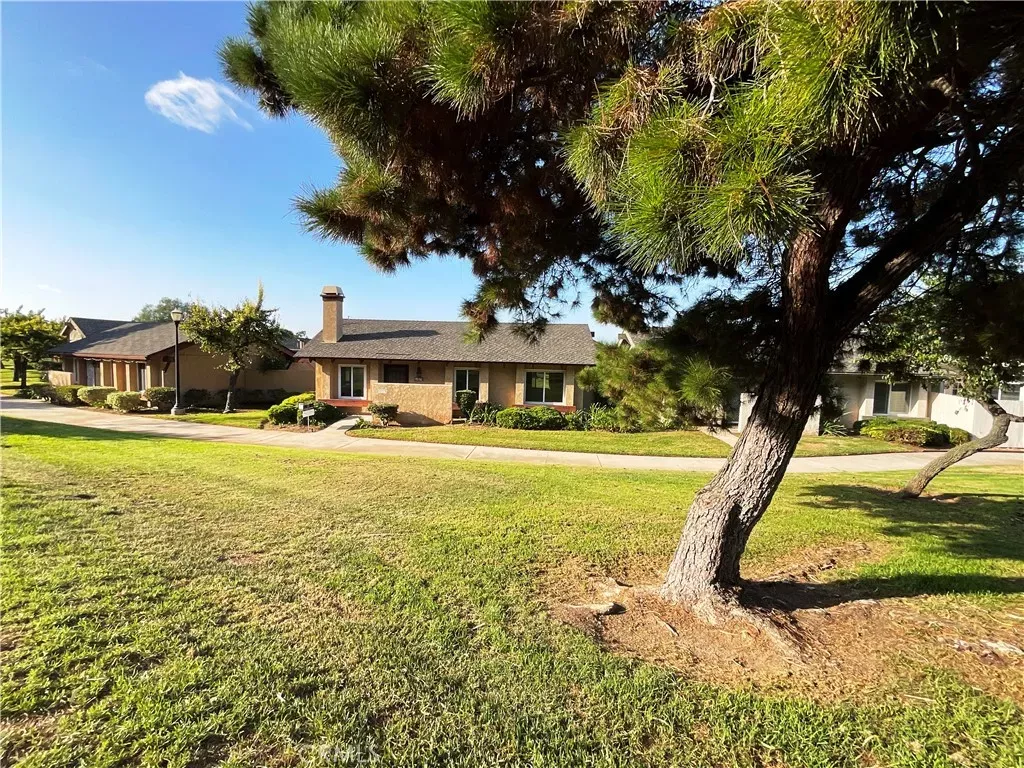 Property Photo:  22975 Caminito Olivia 53  CA 92653 