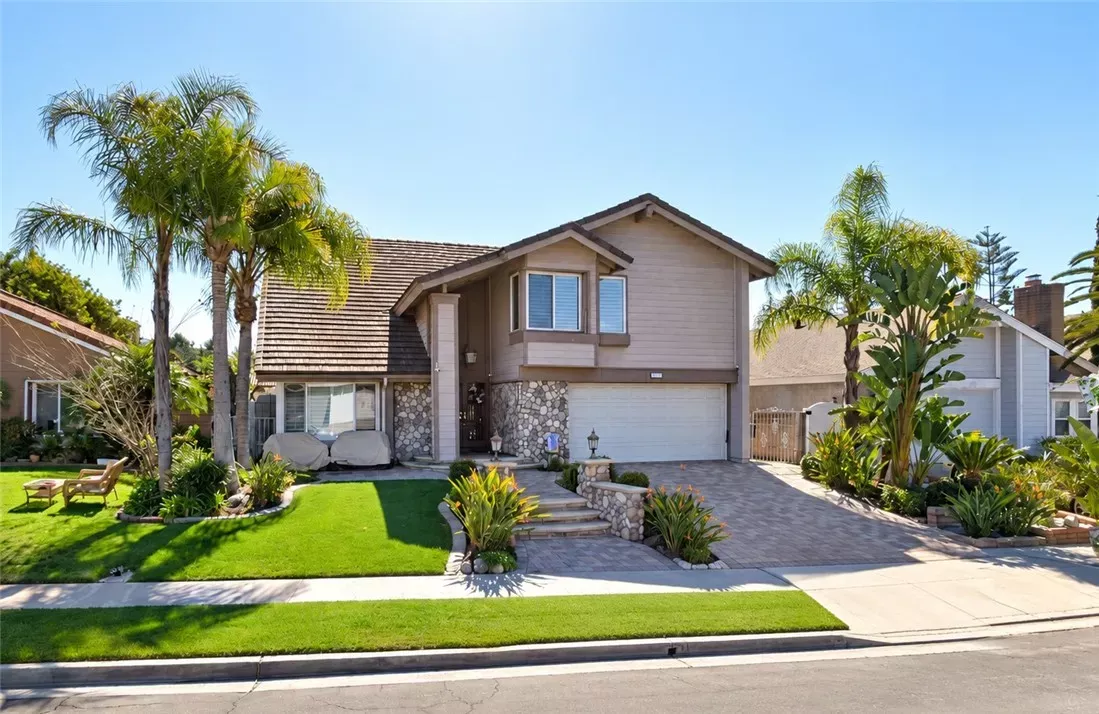 Property Photo:  23322 Desert Wood  CA 92630 