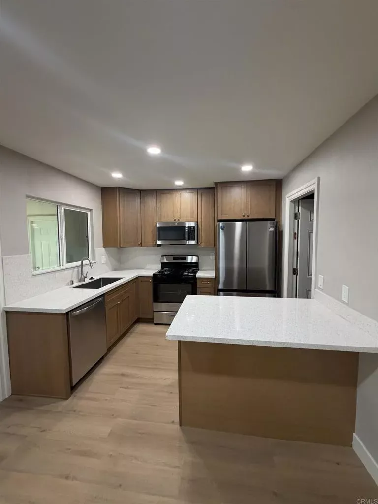 Property Photo:  1383 Wystone Drive  CA 92113 