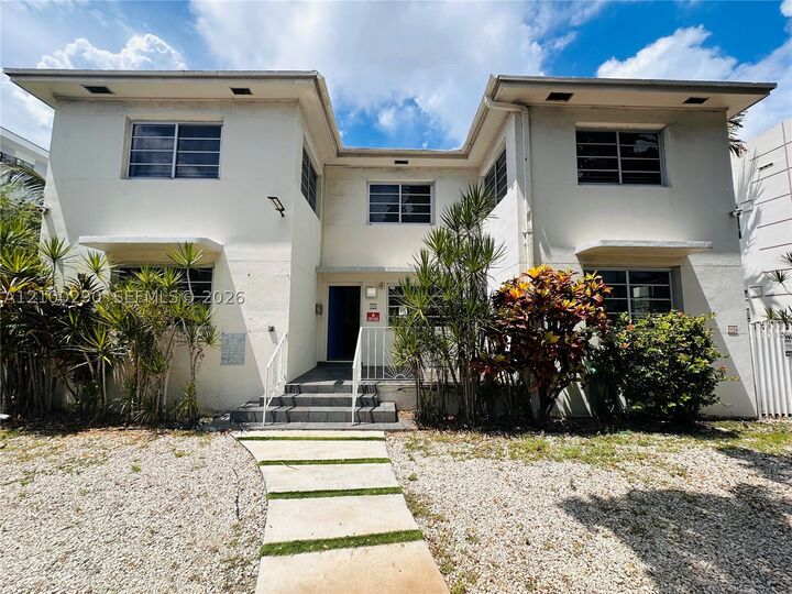 Property Photo:  1032 Michigan Ave B  FL 33139 