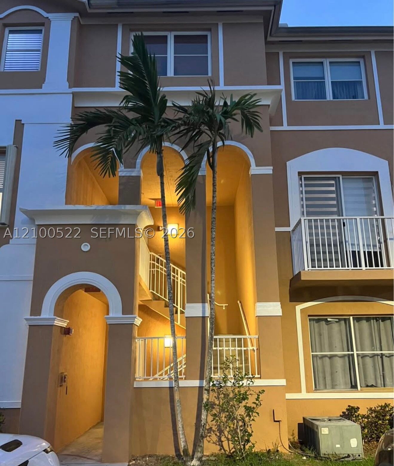 Property Photo: 17800 NW 73rd Ave 205-21 FL 33015