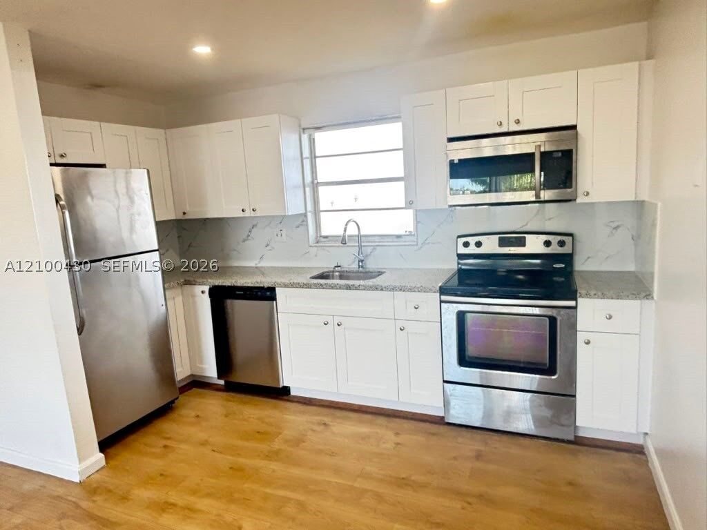 Property Photo:  7410 SW 82nd St K404  FL 33143 