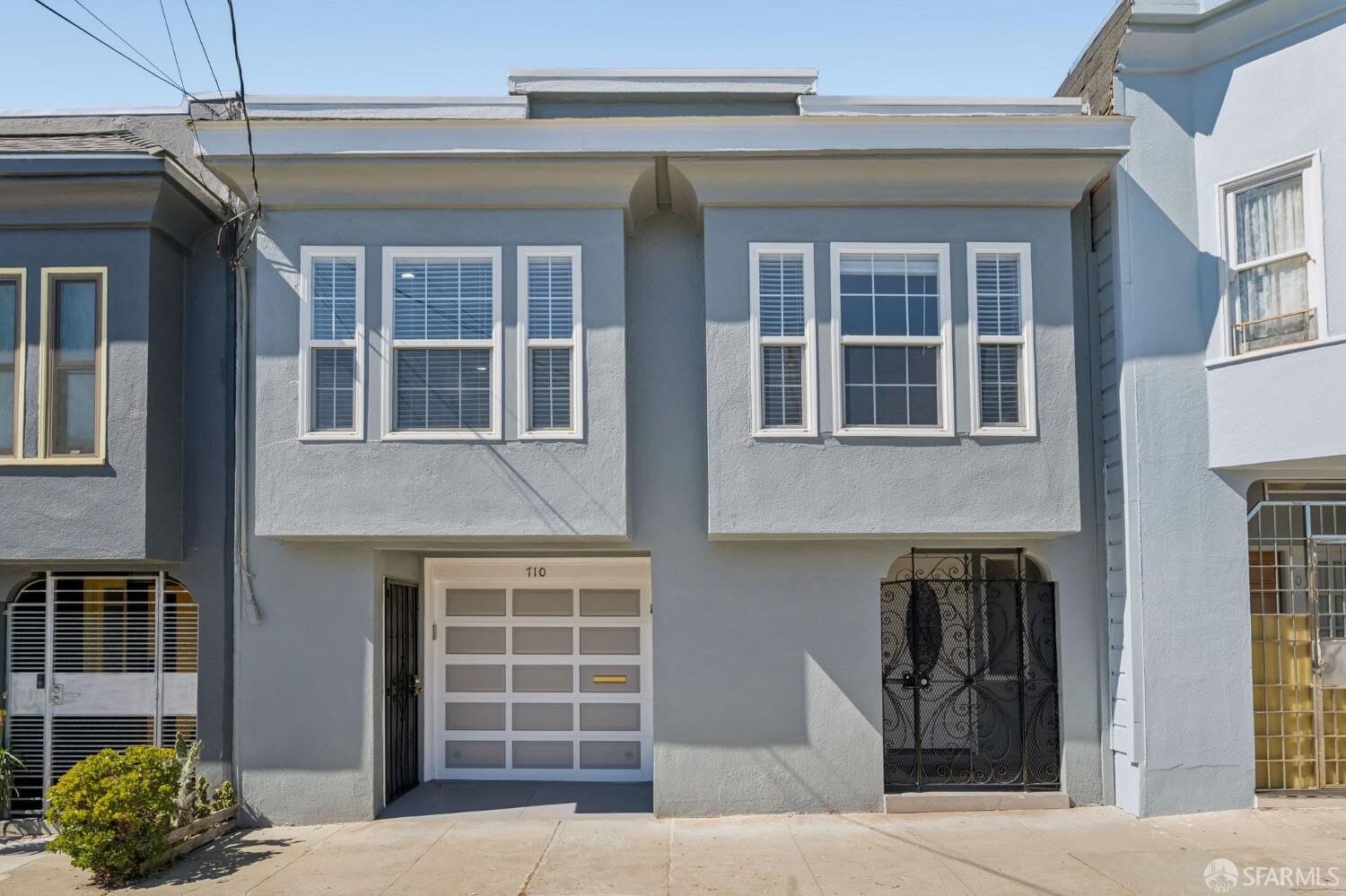 Property Photo:  710 Vienna Street  CA 94112 
