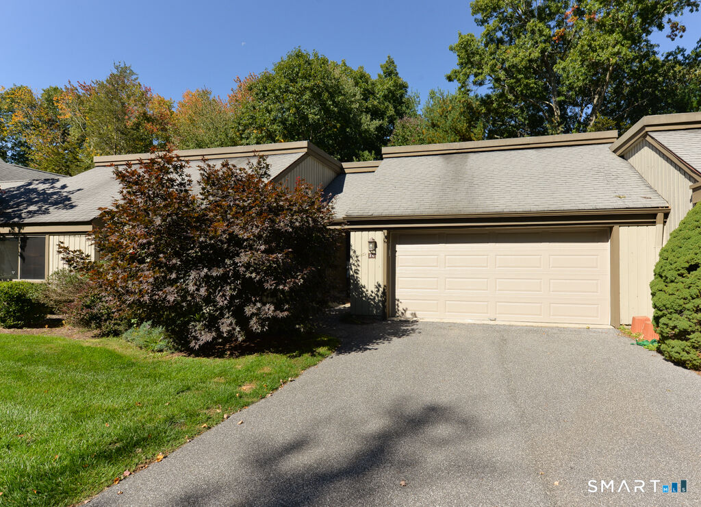Property Photo:  2 Heritage Crest C  CT 06488 