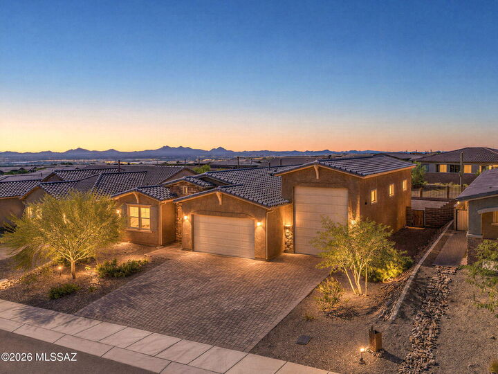 Property Photo:  6500 W Antler Bend Place  AZ 85658 