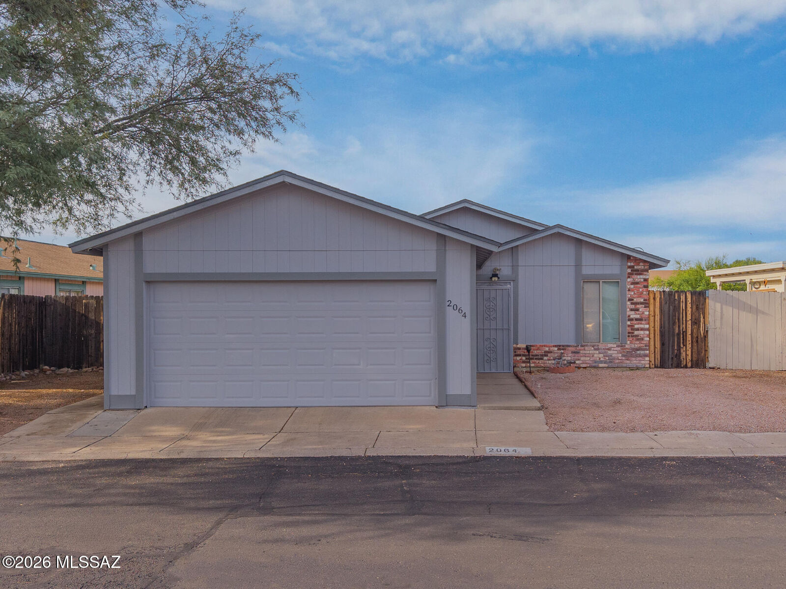 Property Photo: 2064 W Brittain Drive AZ 85705