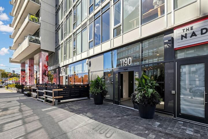 Property Photo:  1190 Dundas Street E 1015  ON M4M 2T1 