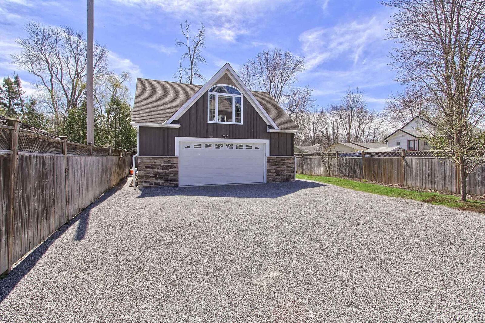 Property Photo:  303 Lake Dr East Apt A Drive  ON L0E 1S0 