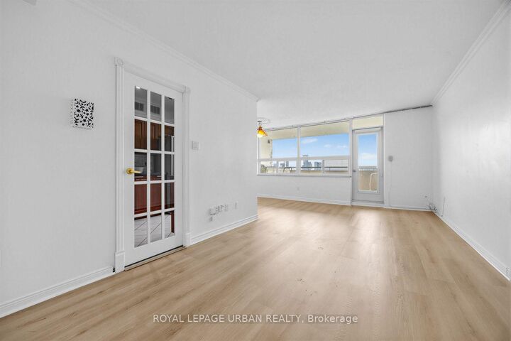 Property Photo:  1350 York Mills Road 1201  ON M3A 1Z9 