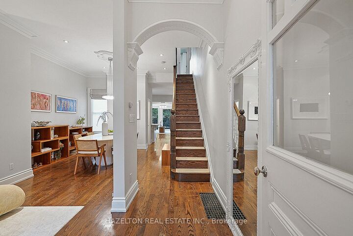 Property Photo:  68 Montrose Avenue  ON M6J 2T7 