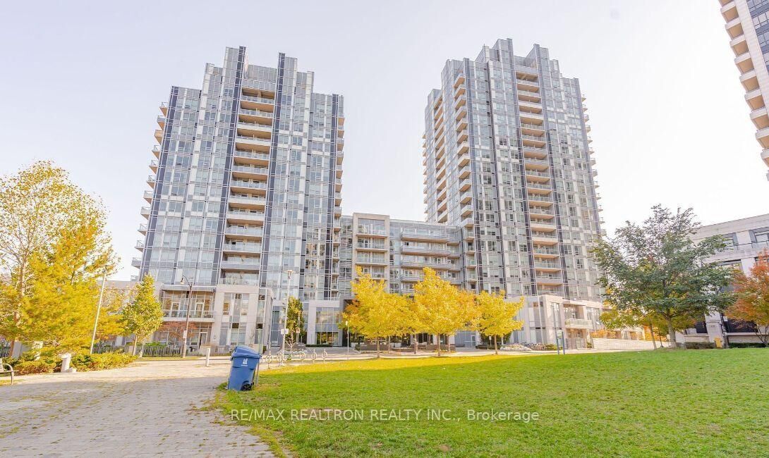 Property Photo:  120 Harrison Graden Boulevard 616  ON M2N 0H1 