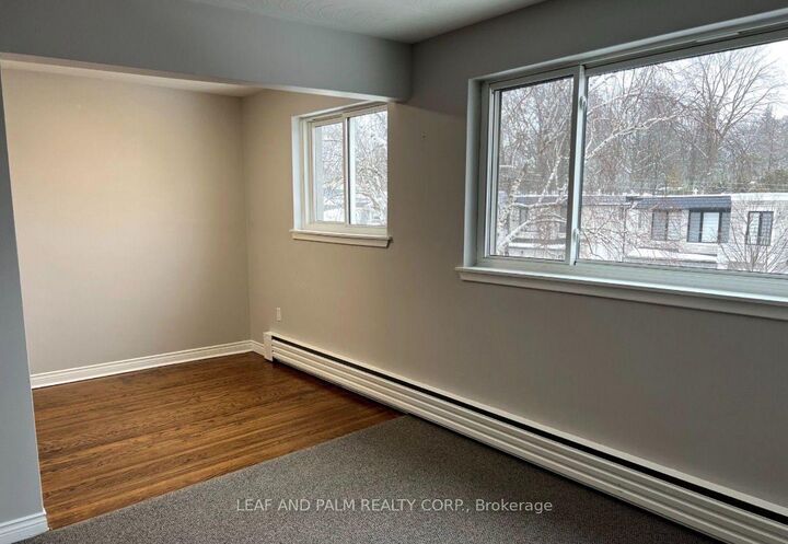 Property Photo:  370 Penn Avenue  ON L3Y 2S9 