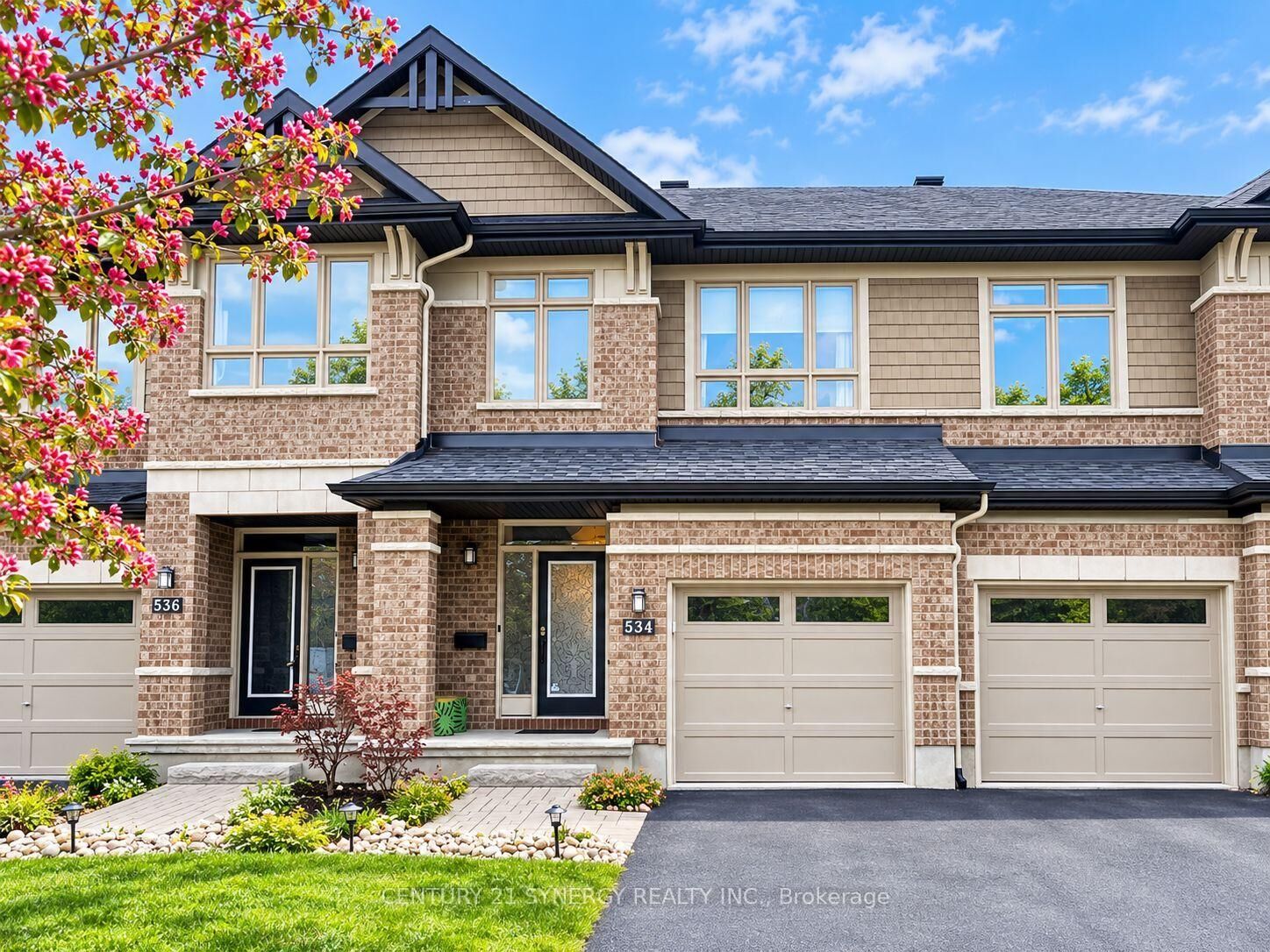 Property Photo:  534 Grand Tully Way  ON K1V 2M8 