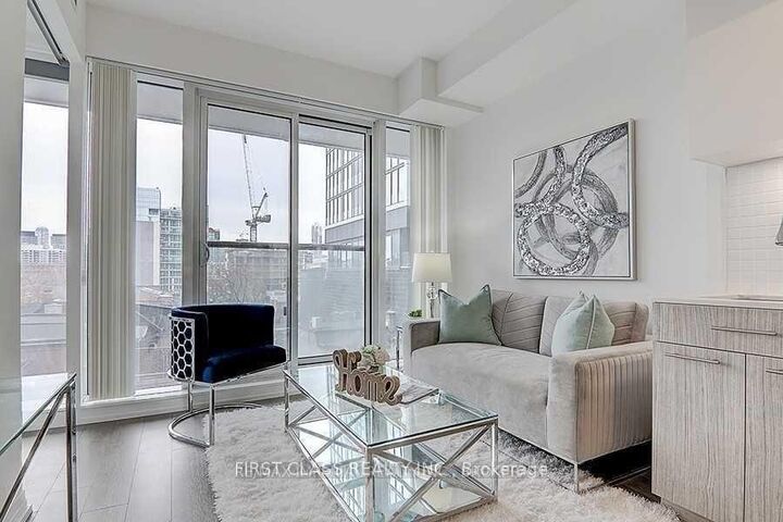 Property Photo:  251 Jarvis Street 408  ON M5B 0C3 