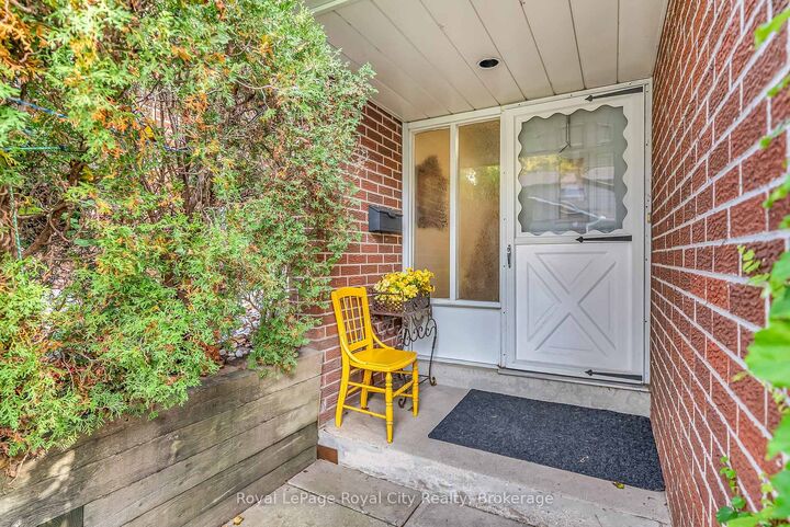 Property Photo:  16 Hadati Road 52  ON N1E 6M2 