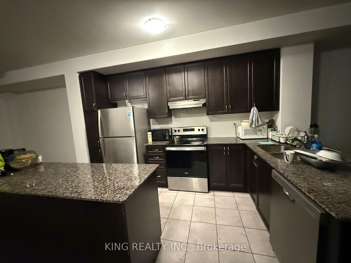 Property Photo: 210 Keppel Circle ON L7A 0B6