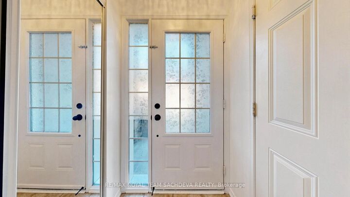 Property Photo:  29 Silvester Street  ON L1Z 0K9 