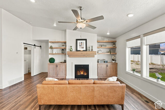 Property Photo: 694 W Jedediah Way S UT 84029