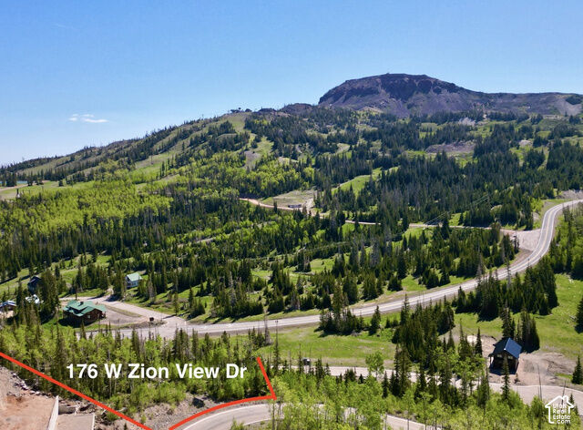 Property Photo: 176 W Zion View Dr 8 UT 84719