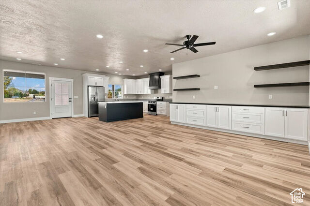 Property Photo:  60 W 725 N  UT 84754 