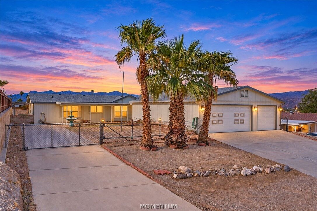 Property Photo:  1471 Colina Drive  AZ 86442 