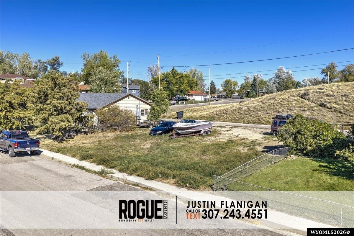 Property Photo:  1017 Nebraska  WY 82609 