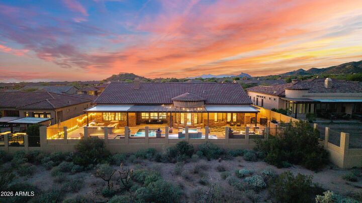 Property Photo: 2325 N Atwood Circle AZ 85207