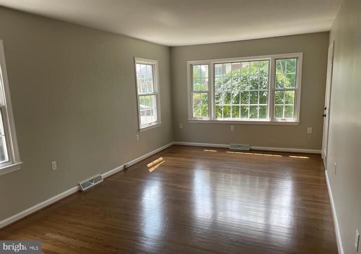 Property Photo: 332 Parkway Street VA 22601