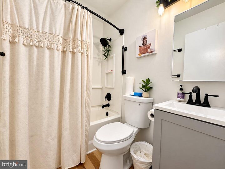 Property Photo: 811 Bennett Street DE 19801