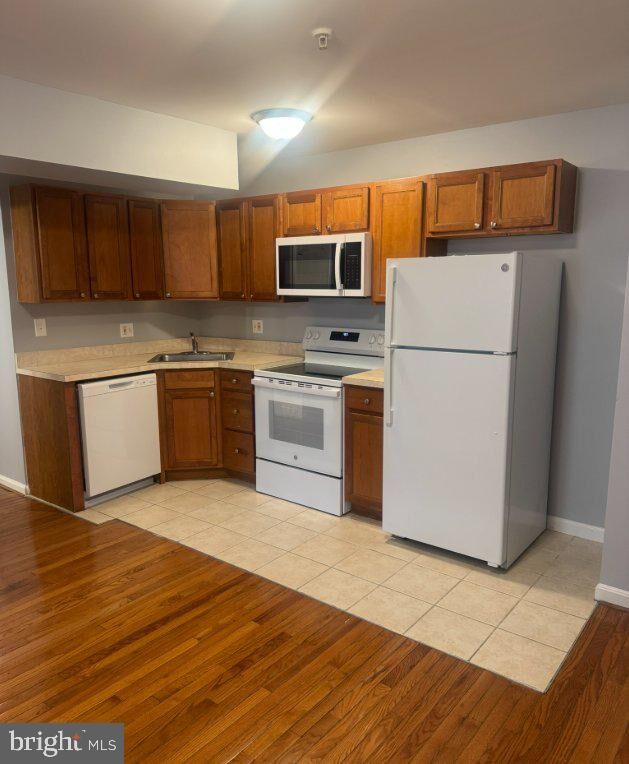 Property Photo: 612 Eastern Avenue NE 103 DC 20019