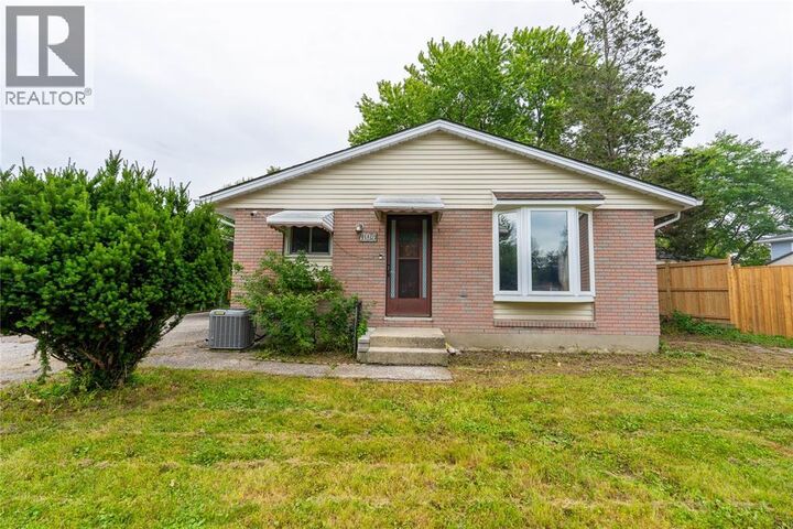 Property Photo: 1104 Overlea Crescent ON N7S 4E7