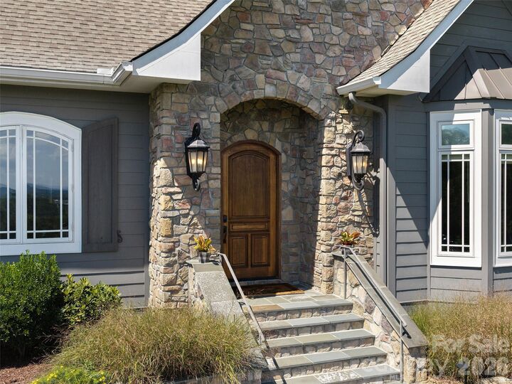 Property Photo:  24 Mill Crest Drive  NC 28759 