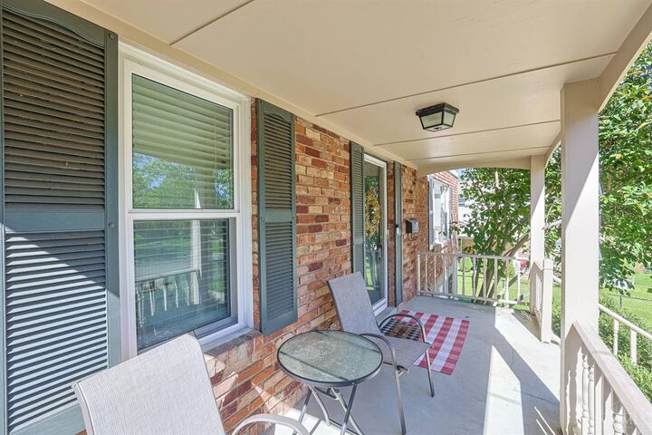 Property Photo: 3412 Thorndale Court OH 45239