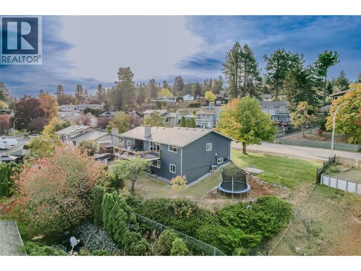 Property Photo:  891 Gleneagles Drive  BC V2E 1K2 