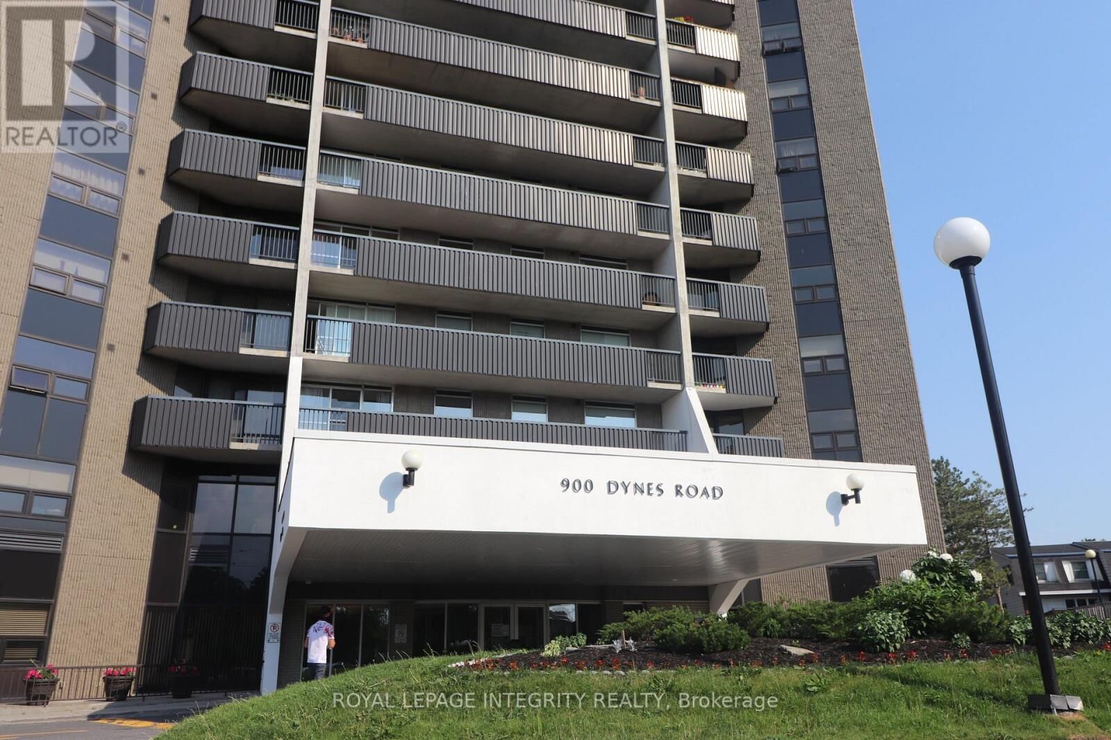 Property Photo:  900 Dynes Road North 2505  ON K2C 3L6 