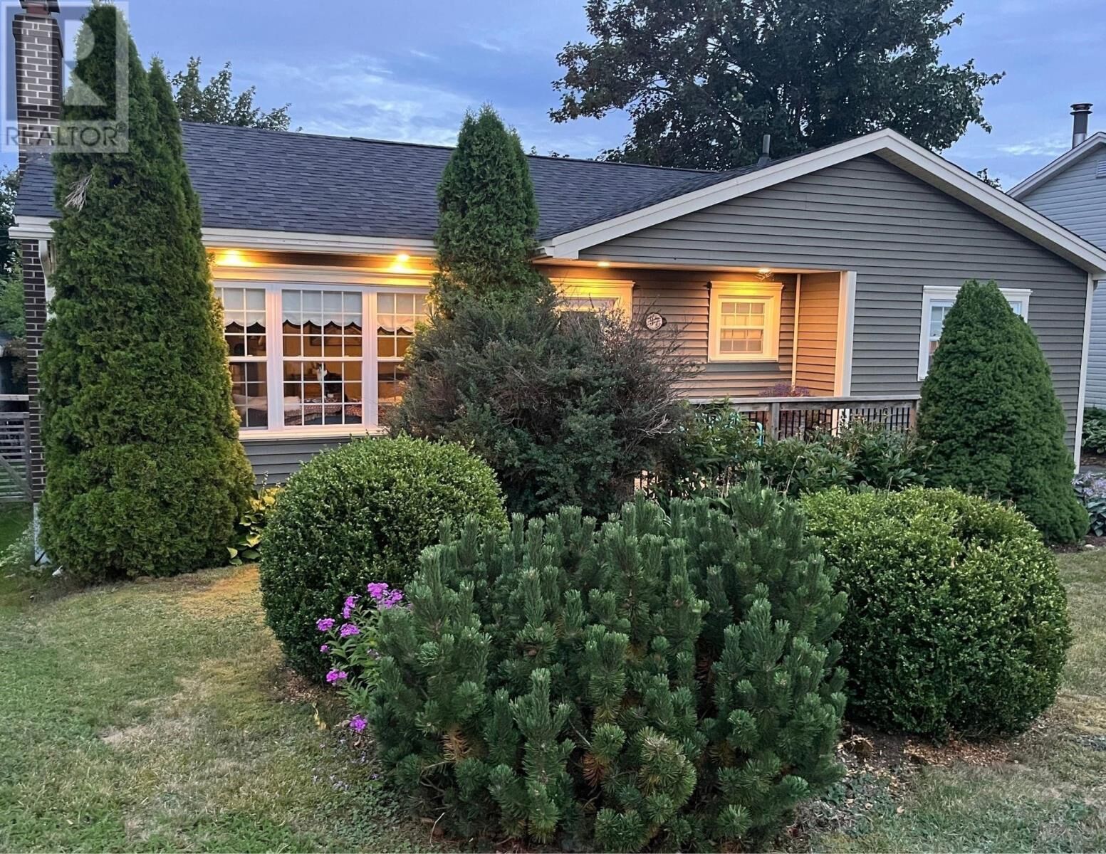 Property Photo:  37 Gleneyre Street  NL A1A 2M8 