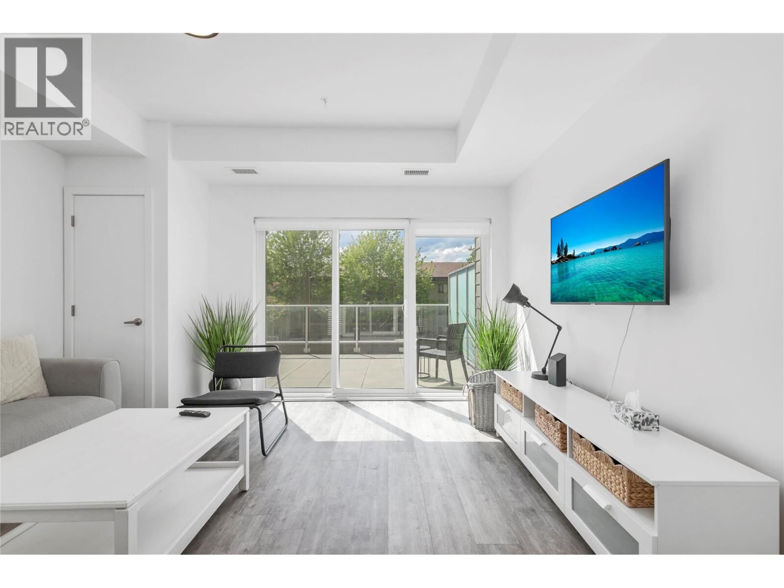 Property Photo:  1083 Klo Road 204  BC V1Y 4X6 